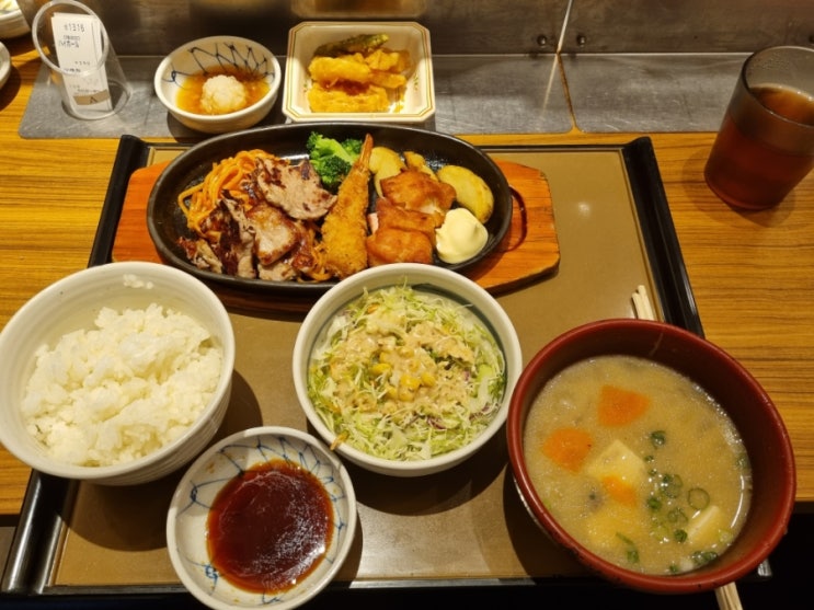  [22.10] 5일차 아침식사 일본가정식 야요이 (일찍여는식당)