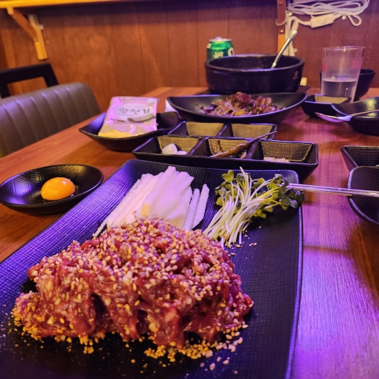  울주군 언양맛집 육회 육타다끼가 맛있던 유쾌하누
