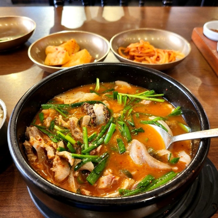 석촌고분역 맛집 잠실 순대국은 청와옥이 진리