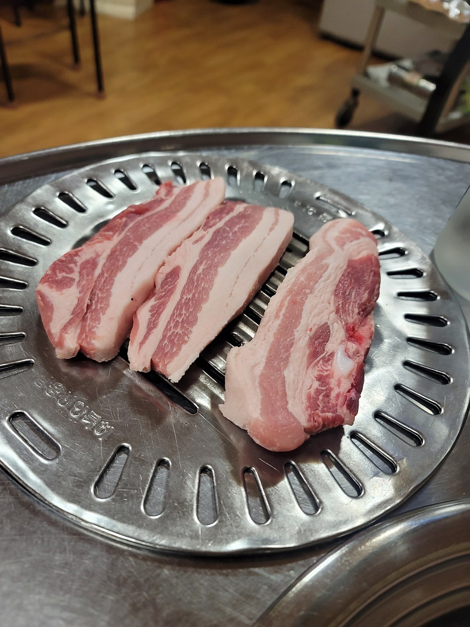 자갈마당불타는연탄구이 사진 4