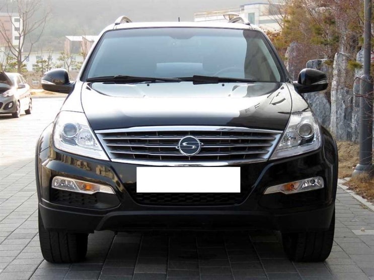  2013 렉스턴W 중고 원하셨다면