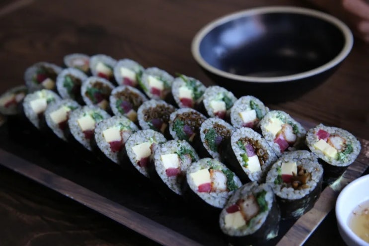  부산 가덕도 맛집, 배말칼국수, 배말톳김밥, 배말돈까스김밥 맛집