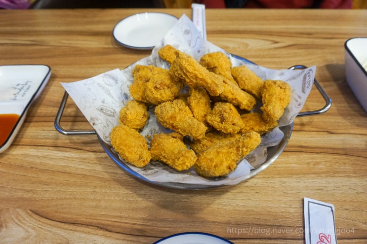  속초 설악동 페리카나 치킨 페리윙봉 너무 좋아.