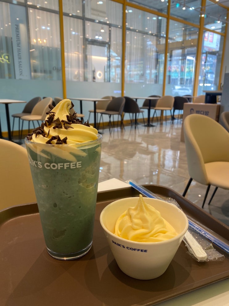  10/23 (4) 빽다방에서는, 빽스치노 소프트는 선택이 아닌, 필수! / 빽다방 군산 디오션시티점