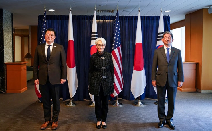 일본서 만난 <b>한미일 외교차관</b>, "北 핵실험 시 전례 없는 강력한... 