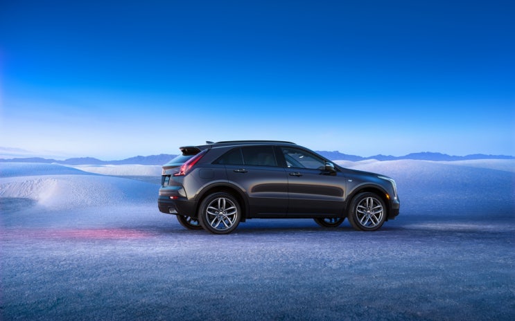  GM 2023 캐딜락 XT4, 페이스리트프로 돌아온 럭셔리 브랜드 SUV