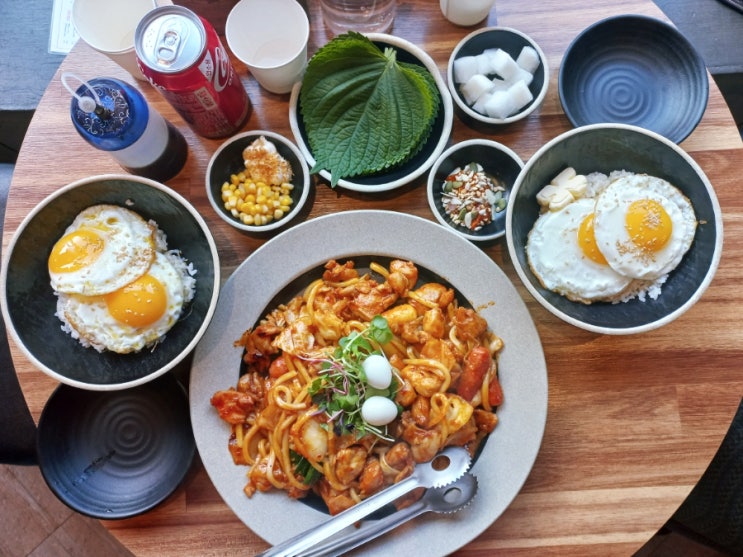 신촌닭갈비 연대맛집 장군닭갈비