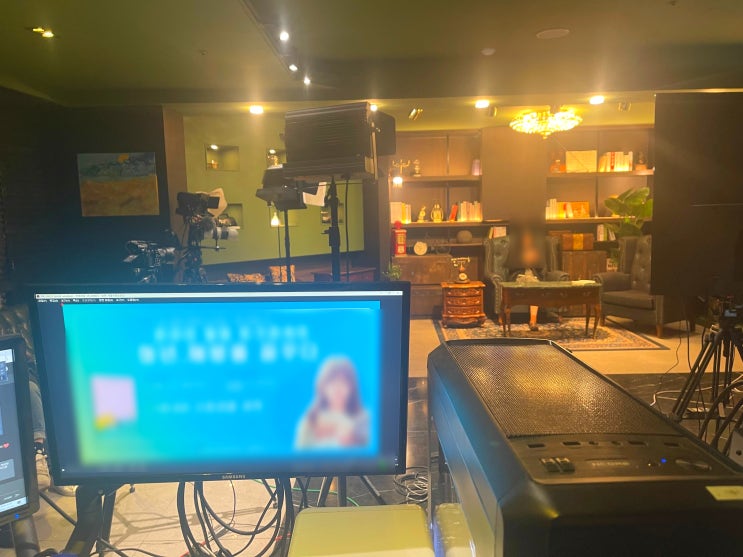  시흥시 정신건강 유튜브 라이브방송"청년 , 해방을 꿈꾸다 "in 홈엑스스튜디오
