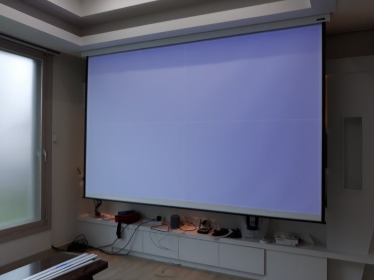  넓은 평수에 집이라면 5000안시 풀HD 가정용 프로젝터로 EB-2255U 권해드립니다 !!