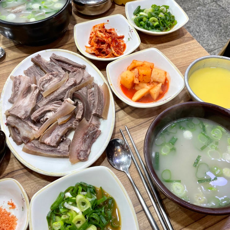  강릉 광덕식당 소머리국밥 앤 소수육 (중앙시장 숨은 보석 찾기)