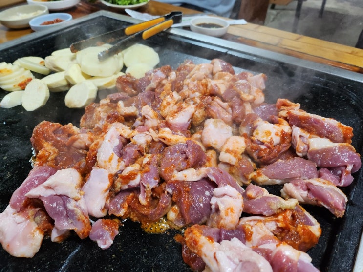  용인 양지 맛집 - 돌판 오리고기 숨은 맛집 산매동 식당