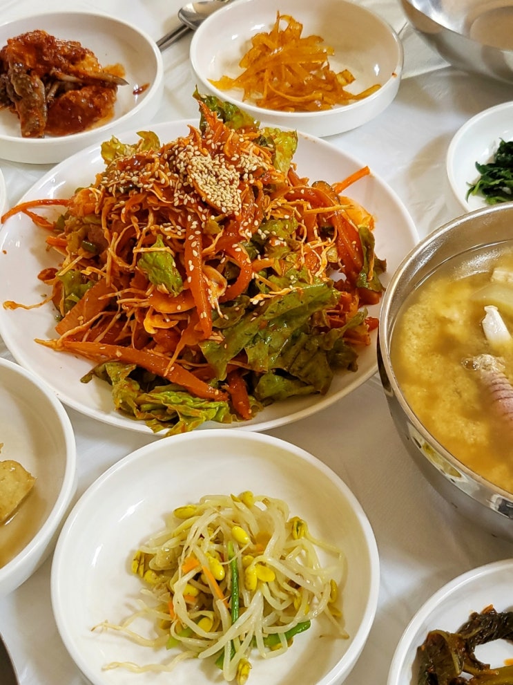  동서식당 :: 여수 서대회 맛집 , 백반기행 출연 웨이팅/ 주차까지