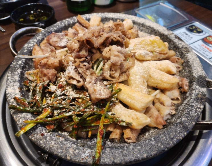  여기 곱창 찐맛집! 볶음밥이랑 뚝배기전골은 꼭 먹어야해 천사곱창 모란점
