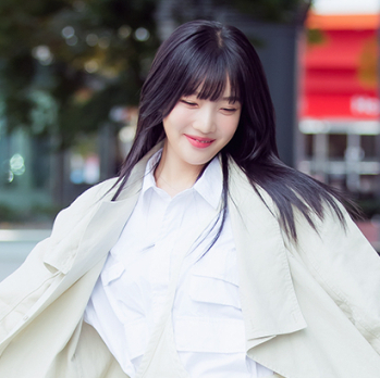  레드벨벳 조이 사복패션 토즈 호보백 앵클부츠 로퍼 여자가을코디!