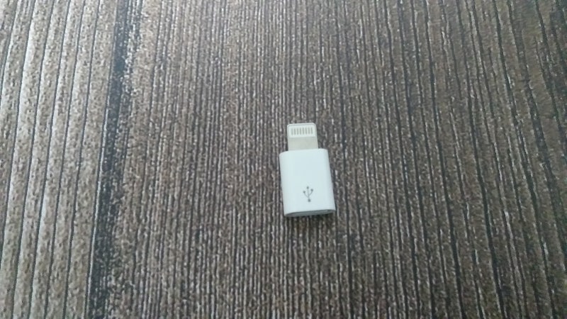 아이폰 라이트닝 커넥터 액체 감지 이유는?