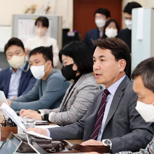 <b>김진태 도지사</b> 사주 레고랜드 사태 정리