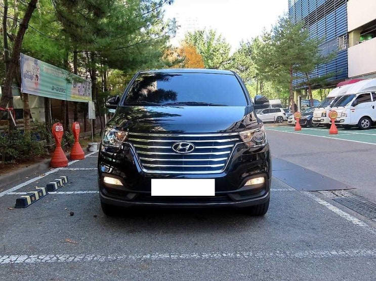  더 뉴 그랜드 스타렉스 어반 9인승 중고 따질것도 없다