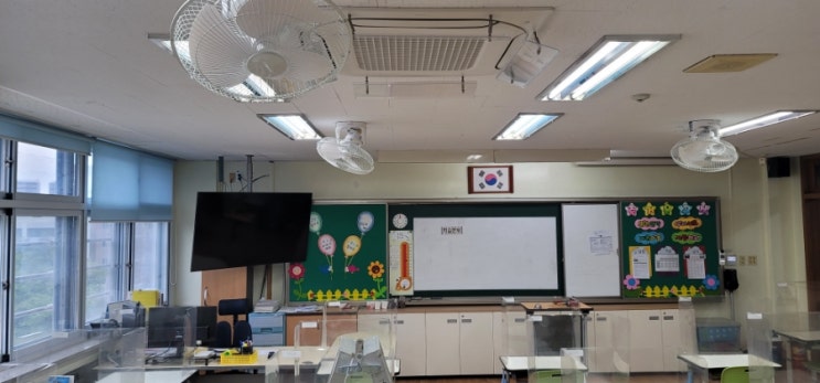  서울/경기 학교 공기정화장치 유지관리 학교 천장형 냉난방기 시스템에어컨청소 공기청정기 키트,필터,분해청소