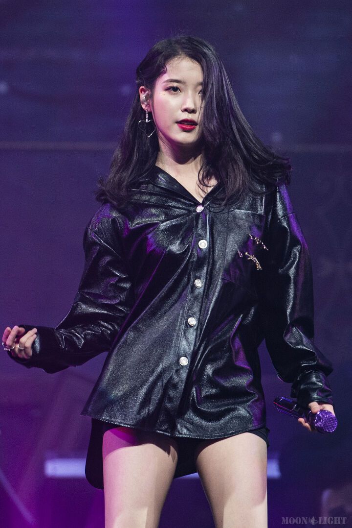 아이유 IU 이지은 고화질 직찍 모바일 IOS 아이폰 배경화면 다운로드 아이유 IU 이지은 고화질 직찍 모바일 IOS 아이폰 배경화면 다운로드