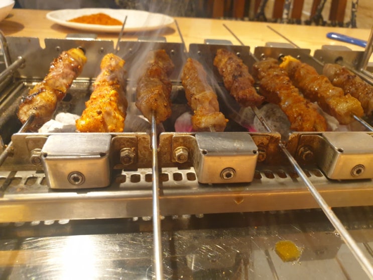  건대 양꼬치 맛집 연길왕꼬치 연말 회식장소로 굿