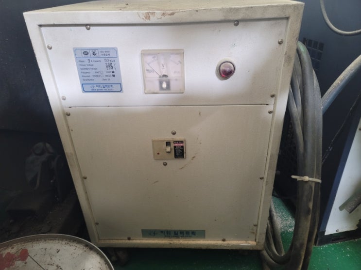  220V -> 380V 승압 도란스