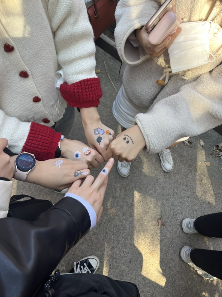  할로윈이 성큼. 에버랜드에 성큼. 퇴사도 성큼. 그리고 내 블챌도 성큼.