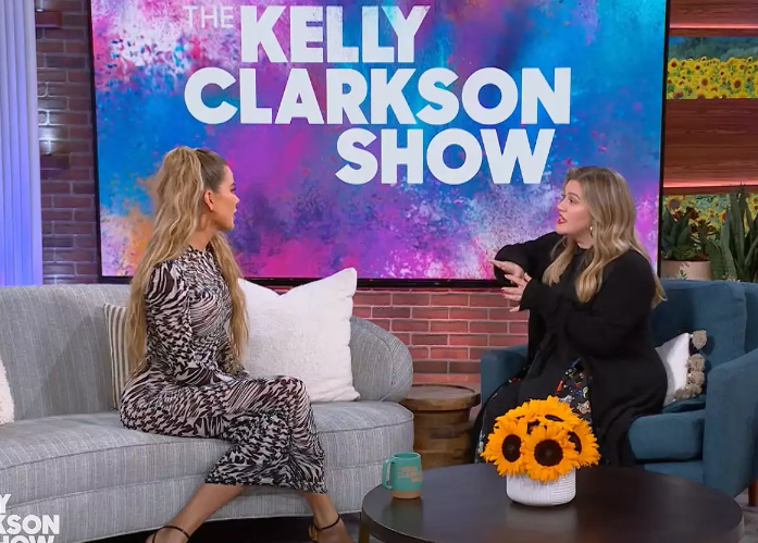 Khloé Kardashian은 이제 '각자 한 명'을 얻었기 때문에 아이를 갖는 것을 끝냈다고 말합니다: '그곳은 닫았습니다.' Khloé Kardashian은 이제 '각자 한 명'을 얻었기 때문에 아이를 갖는 것을 끝냈다고 말합니다: '그곳은 닫았습니다.'