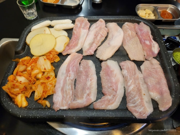  [인천서구 맛집] <육더쿠> 천겹살이 맛있는 서구청 고깃집