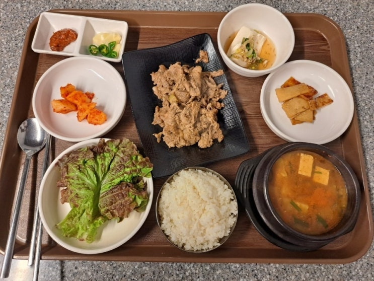  천안 성정동 돼지불백 맛집 돼장기사식당 저녁 식사 혼밥 하고 온 후기