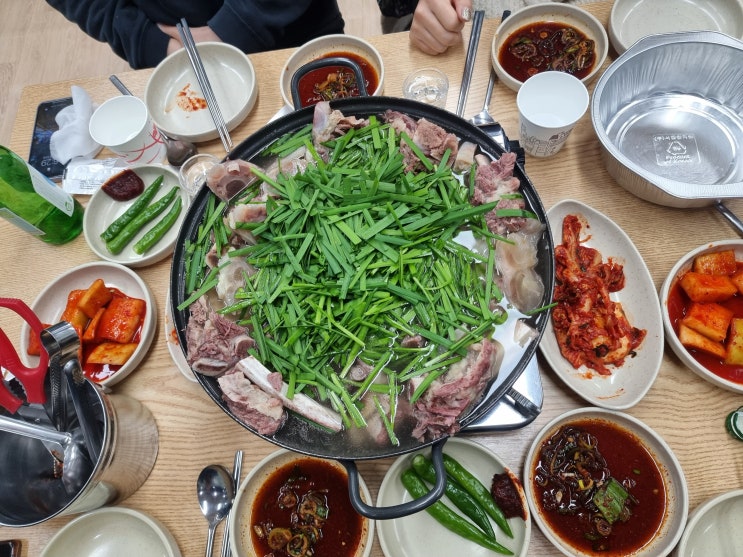 송탄 부부설렁탕 술안주로 좋았던 섞어수육! 송탄 부부설렁탕 술안주로 좋았던 섞어수육!