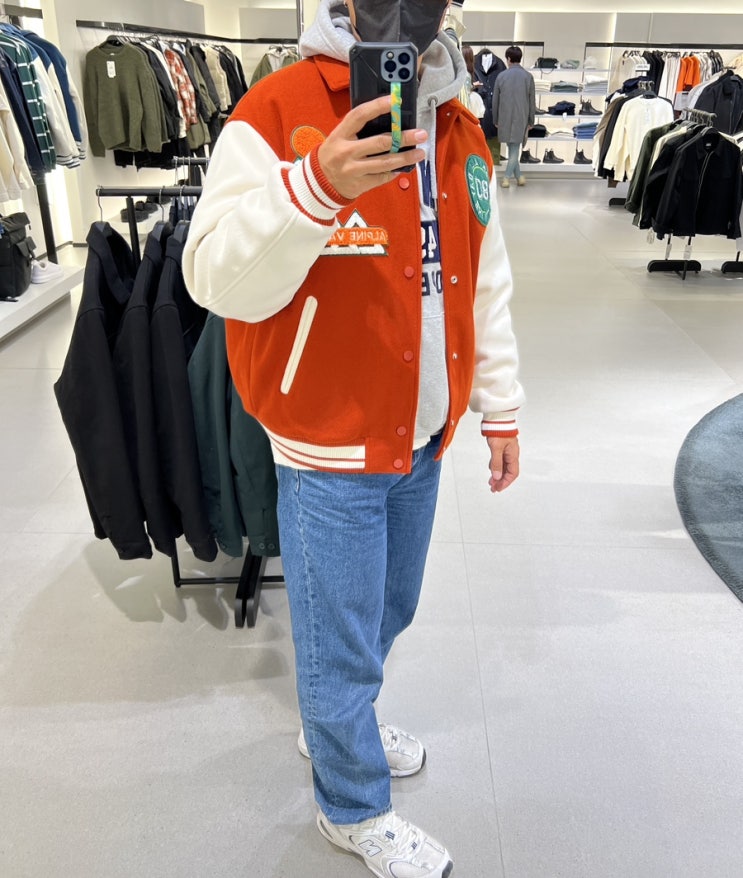  강남역 핫플 [뉴발란스] [ZARA] [무신사 스탠다드]