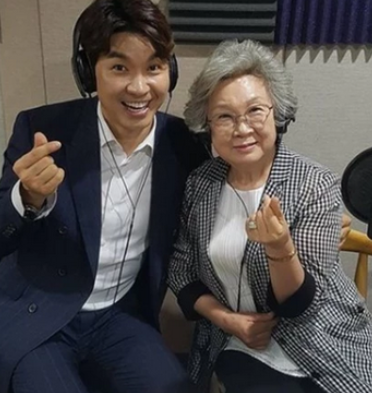 박수홍 아버지 형 엄마 입양아 논란 박수홍 아버지 형 엄마 입양아 논란