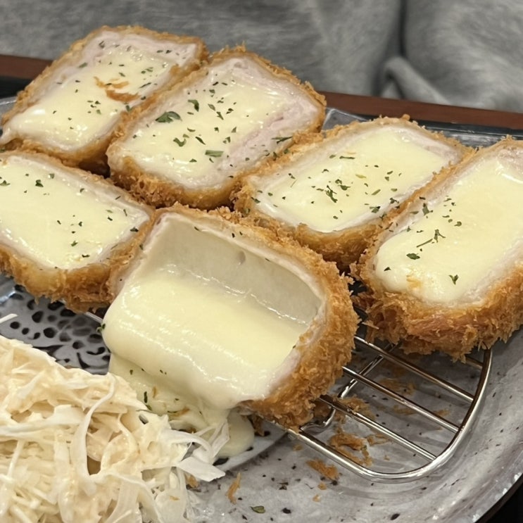  대구월성동 돈까스 맛집 유미카츠에서 토마호크카츠 먹어요
