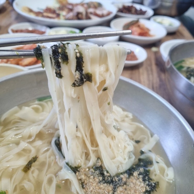 안동 1박2일 여행하다 수하동 국수집 무주무 손국수 수육 진짜 맛있네요.