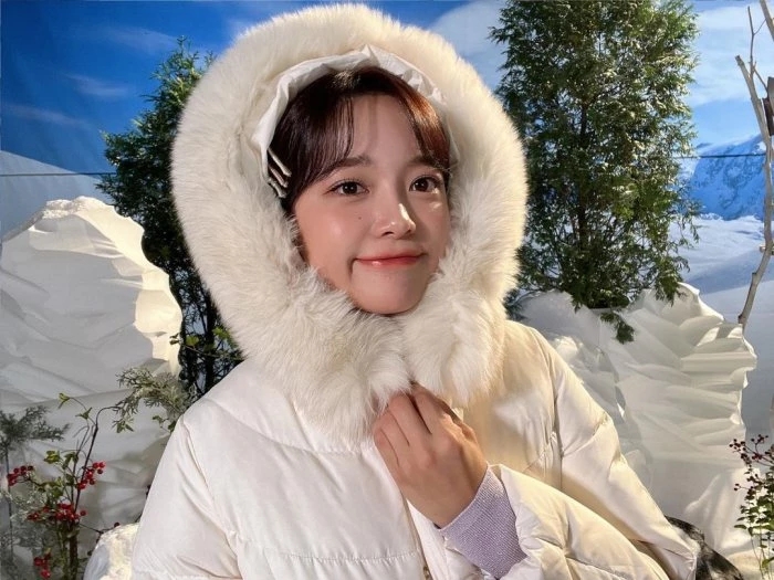 가수 겸 배우 김세정, 티빙 '환승연애2' 막방 보다가 깜짝 놀란 이유...곧바로 인증 사진 올렸다 가수 겸 배우 김세정, 티빙 '환승연애2' 막방 보다가 깜짝 놀란 이유...곧바로 인증 사진 올렸다