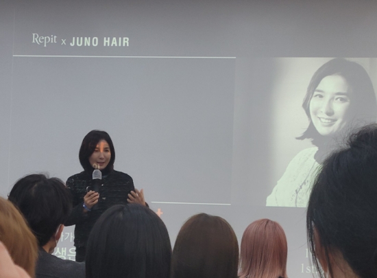  준오헤어 강윤선대표 Career Development 세미나 참석 / 김해미용실