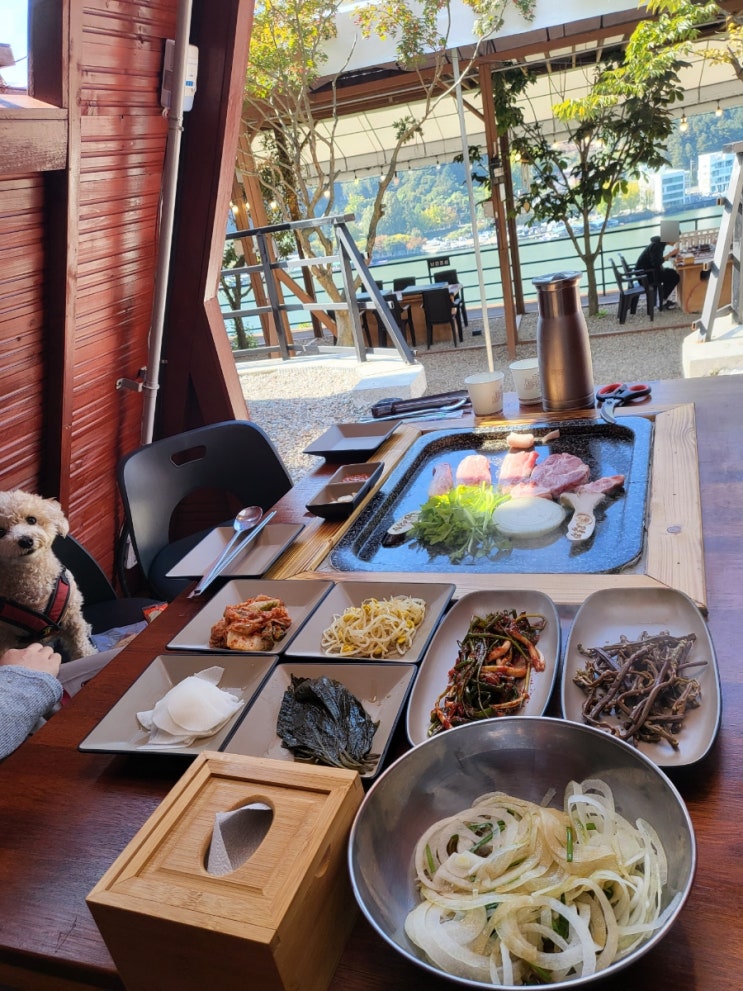  (맛집) 가평 삼겹살집 고우다/청평호 호수뷰 식당/반려견 동반 가능 식당