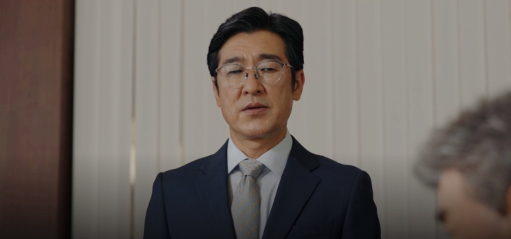  천원짜리 변호사 10회, JQ 그룹 사장 최기태, 비자금 조성 케이맨 펀드, 관계자들 김성욱 오기철 최규석, 불곰이 받은 의뢰.