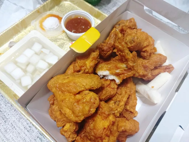  광주 페리카나 첨단점, 매운맛 후라이드 치킨 먹어보니 맛있네요