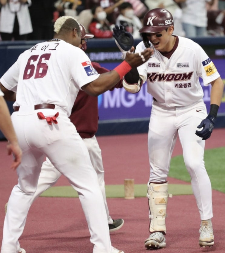 2022 KBO 국내 프로야구 포스트시즌 한국시리즈 2차전 SSG랜더스 키움히어로즈