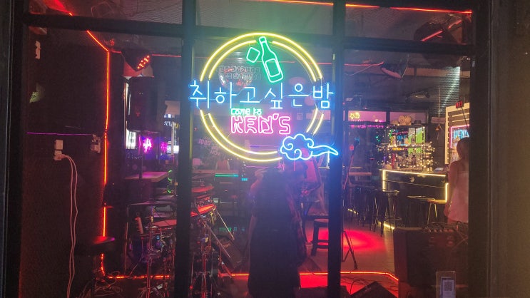  치앙마이 클럽 조인옐로우 Zoe in Yellow와 그 외 클럽들