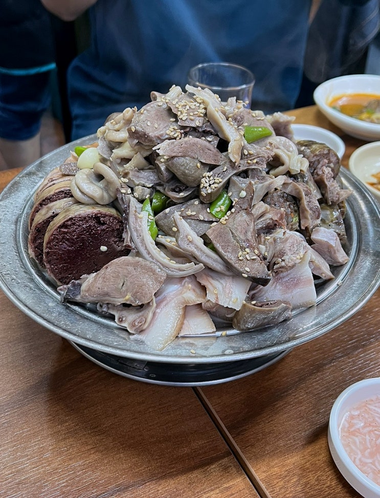 부산 동래 안락동 피순대 술국 술집 맛집 추천 : 조광심민속왕순대 부산 동래 안락동 피순대 술국 술집 맛집 추천 : 조광심민속왕순대