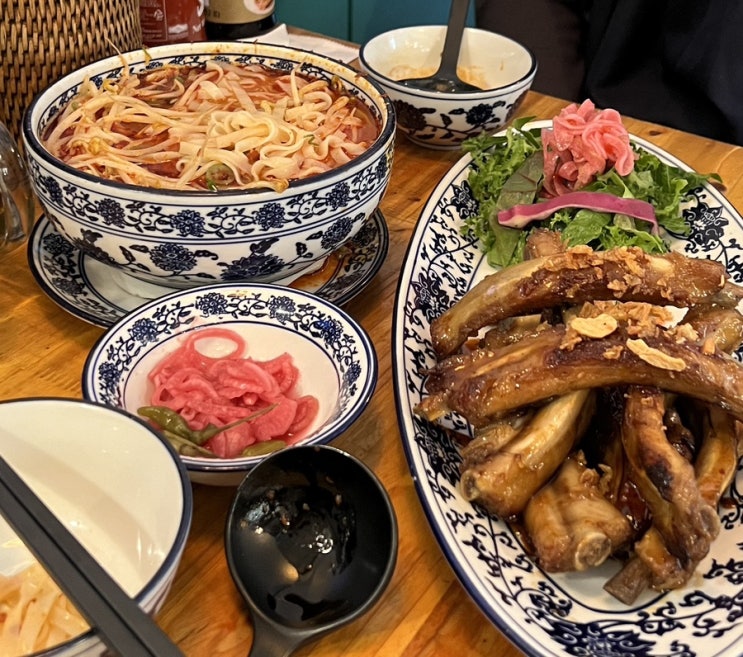  인기 폭발 매운 소곱창 쌀국수 강남 맛집 '땀땀' 후기와 일주일