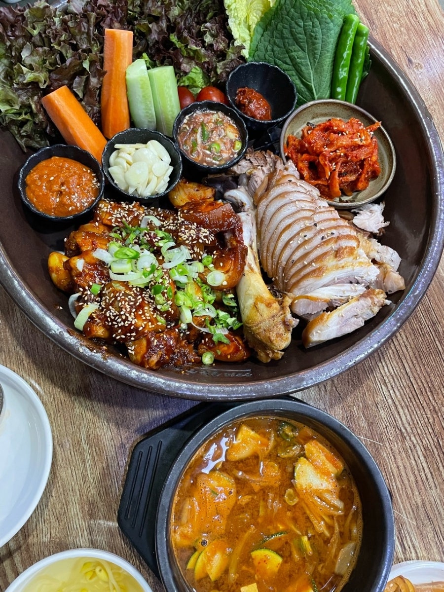 동네방네삶는족족 본점 사진 4