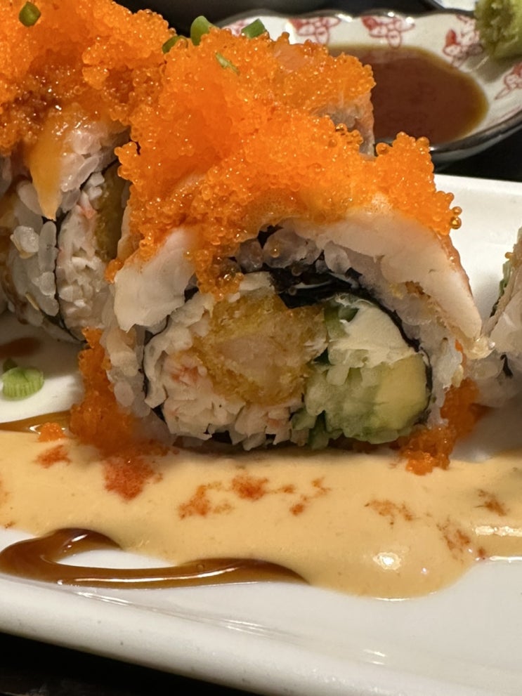  잠실 송파 송리단길 분위기 있는 카츠 및 롤 맛집 “젠 ZEN”