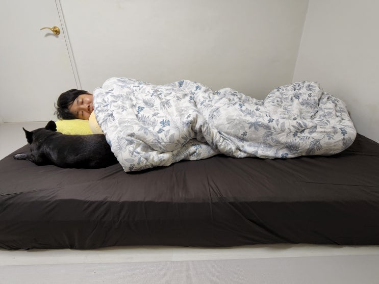  허리에 좋은 바디럽 침대 매트리스 푹신하니 잠이 잘 와요