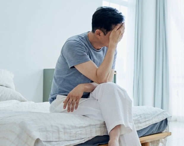 "보험료 2배 폭탄이라니"…직장인이라면 이건 꼭 확인해야 "보험료 2배 폭탄이라니"…직장인이라면 이건 꼭 확인해야