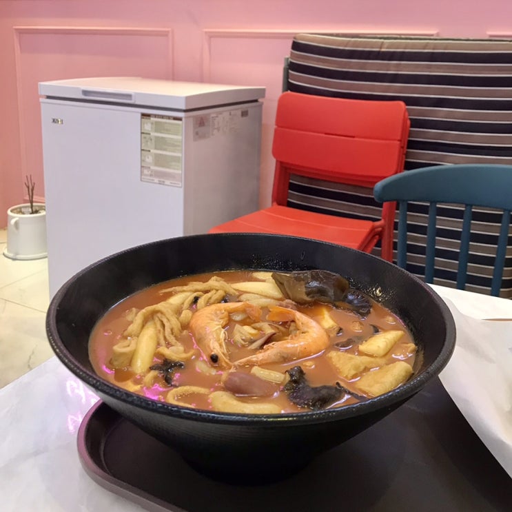대전 목원대학교 불향가득한 진한국물의 짬뽕맛 14가지토핑 왕장금짬뽕떡볶이