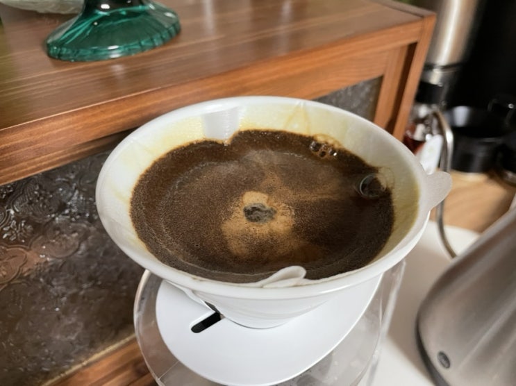  하리오 V60 무겐드리퍼로 홈카페 드립커피 고수되기