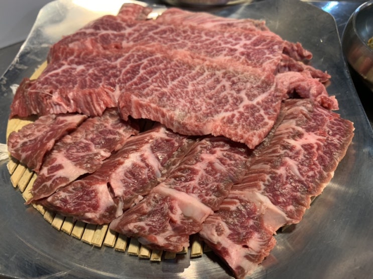 석촌 맛집 잠실 소고기는 칠프로칠백식당이 최상급 석촌 맛집 잠실 소고기는 칠프로칠백식당이 최상급